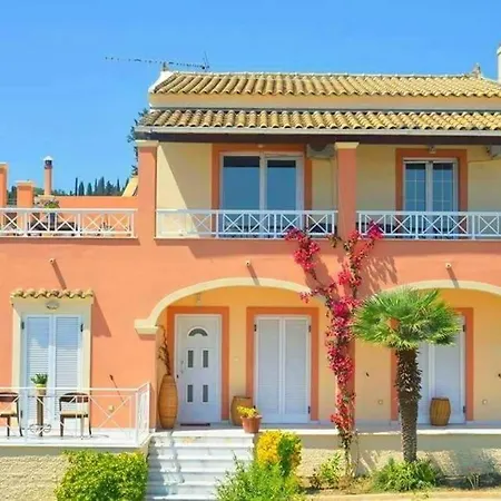 Villa Aloni